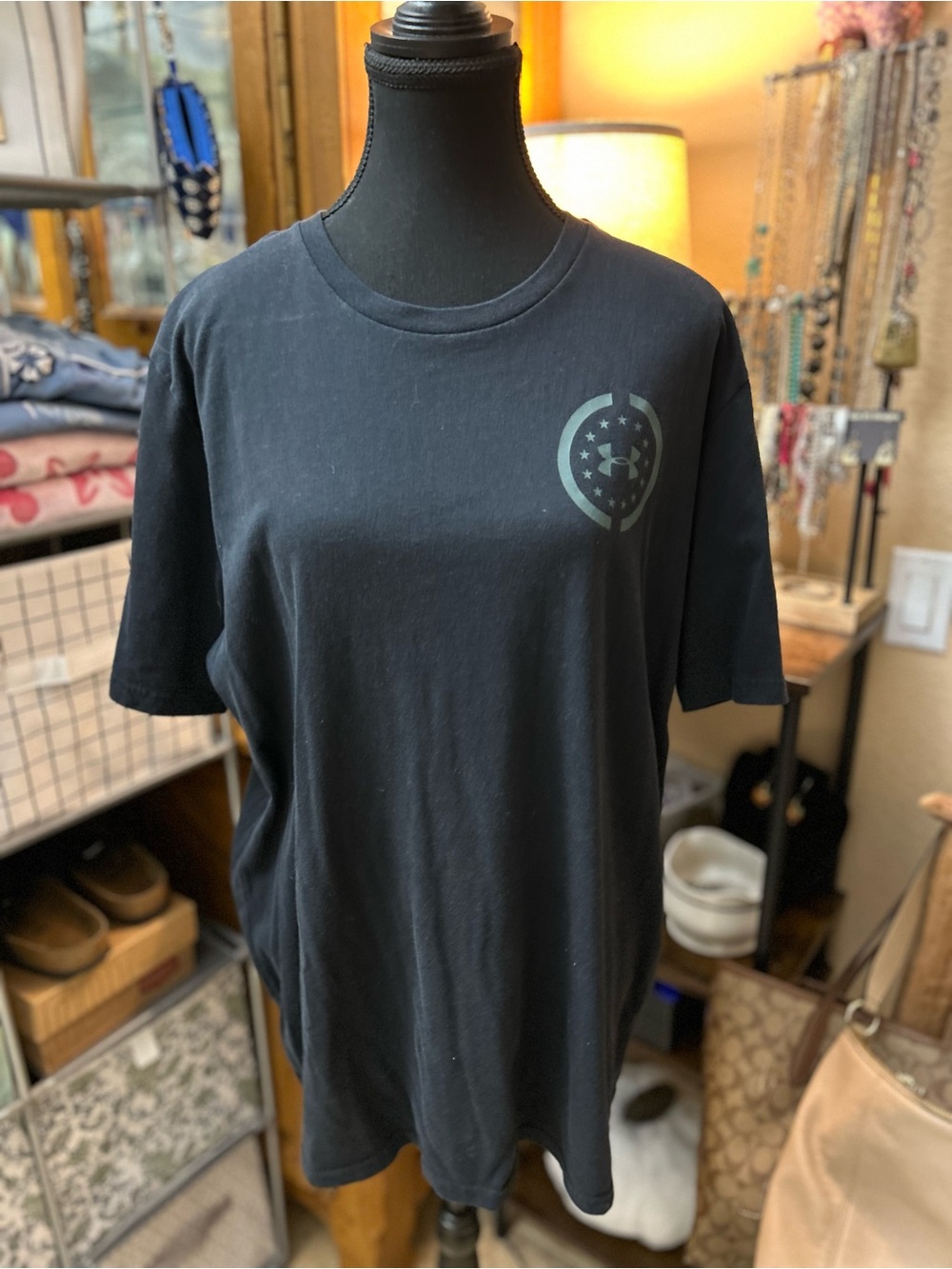 Under Armour Black Short-Sleeve Crewneck Tee with Subtle Emblem